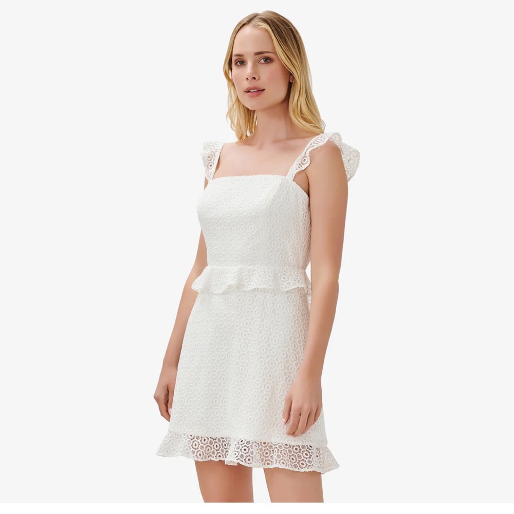 Adrianna Pappell Fit & Flare White Dress size 4 Bridal Dress